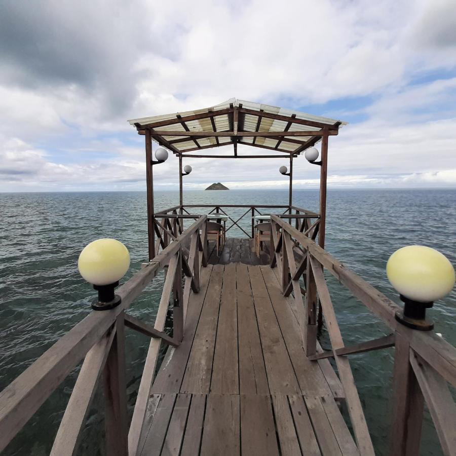 Ocean View Guesthouse サントメ エクステリア 写真