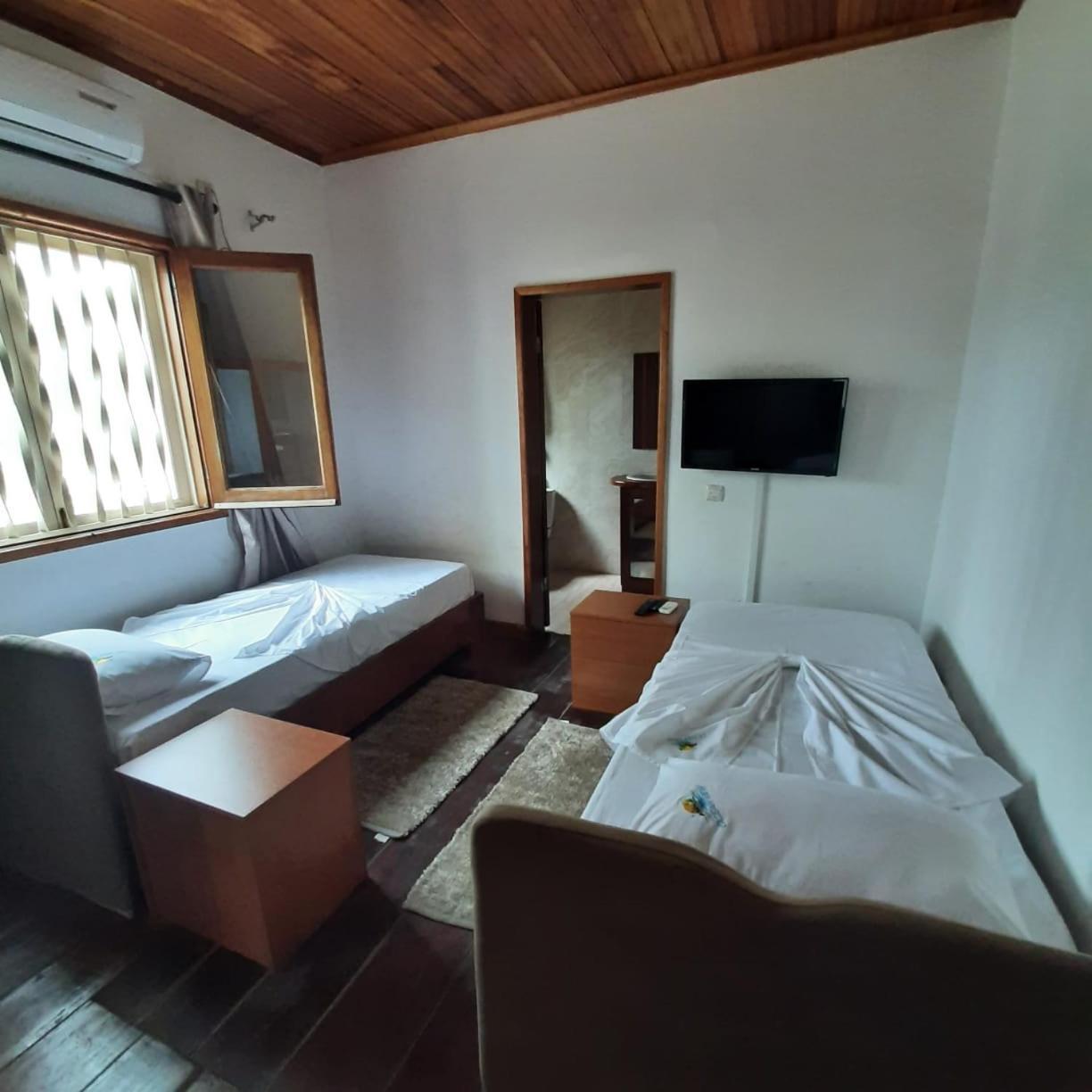 Ocean View Guesthouse サントメ エクステリア 写真